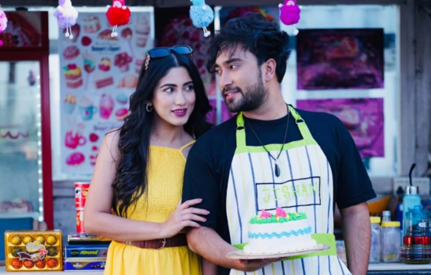 কেক বিক্রেতা জোভান, সাফার শখ ছবি তোলা!
