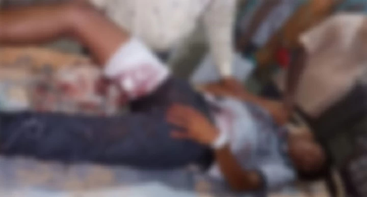 গোবিন্দগঞ্জে কিশোর গ্যাংয়ের হামলায় আহত ১৫