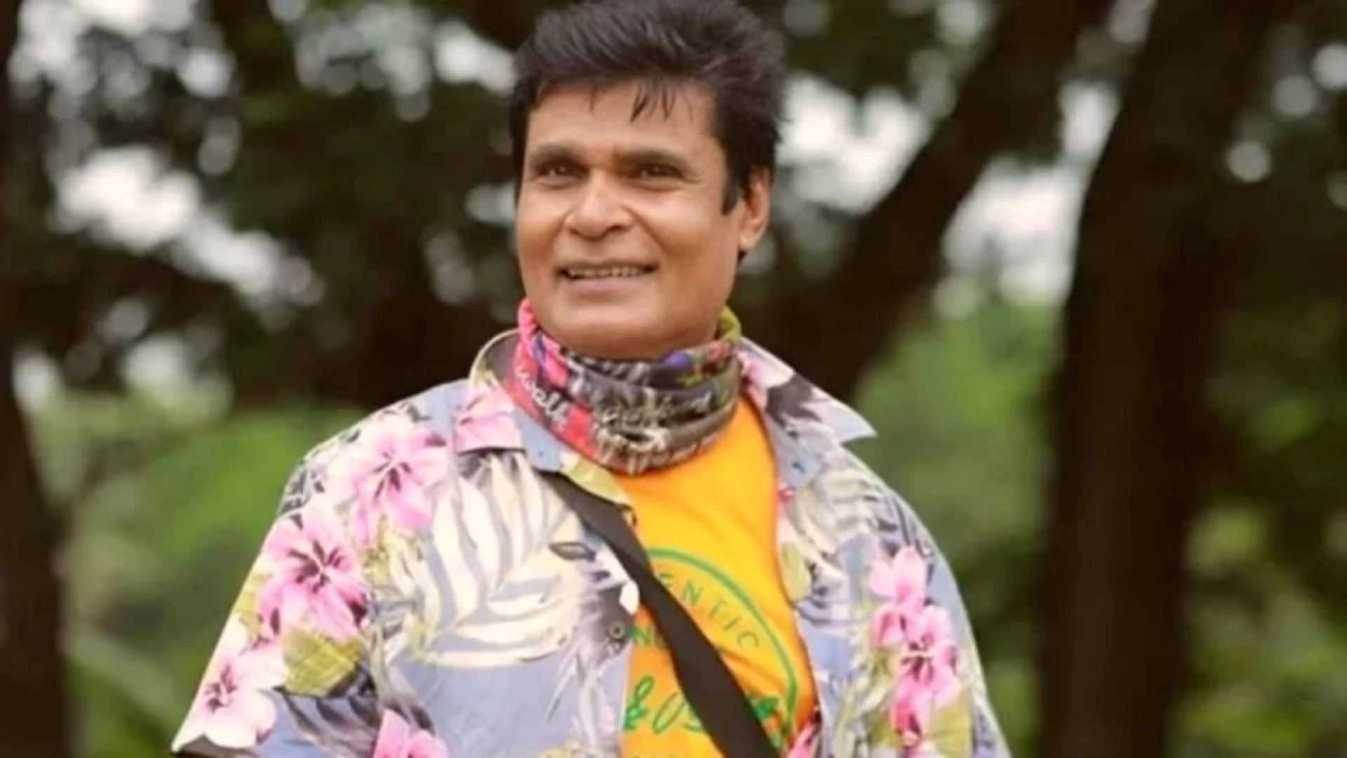 অভিনেতা রুমি আর নেই