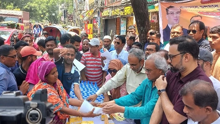 মানুষকে মৃত্যুর দিকে ঠেলে দিয়েছে সরকার: রিজভী
