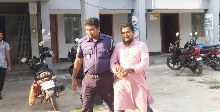 চাঁদপুরে ভুয়া দন্ত চিকিৎসকের কারাদন্ড