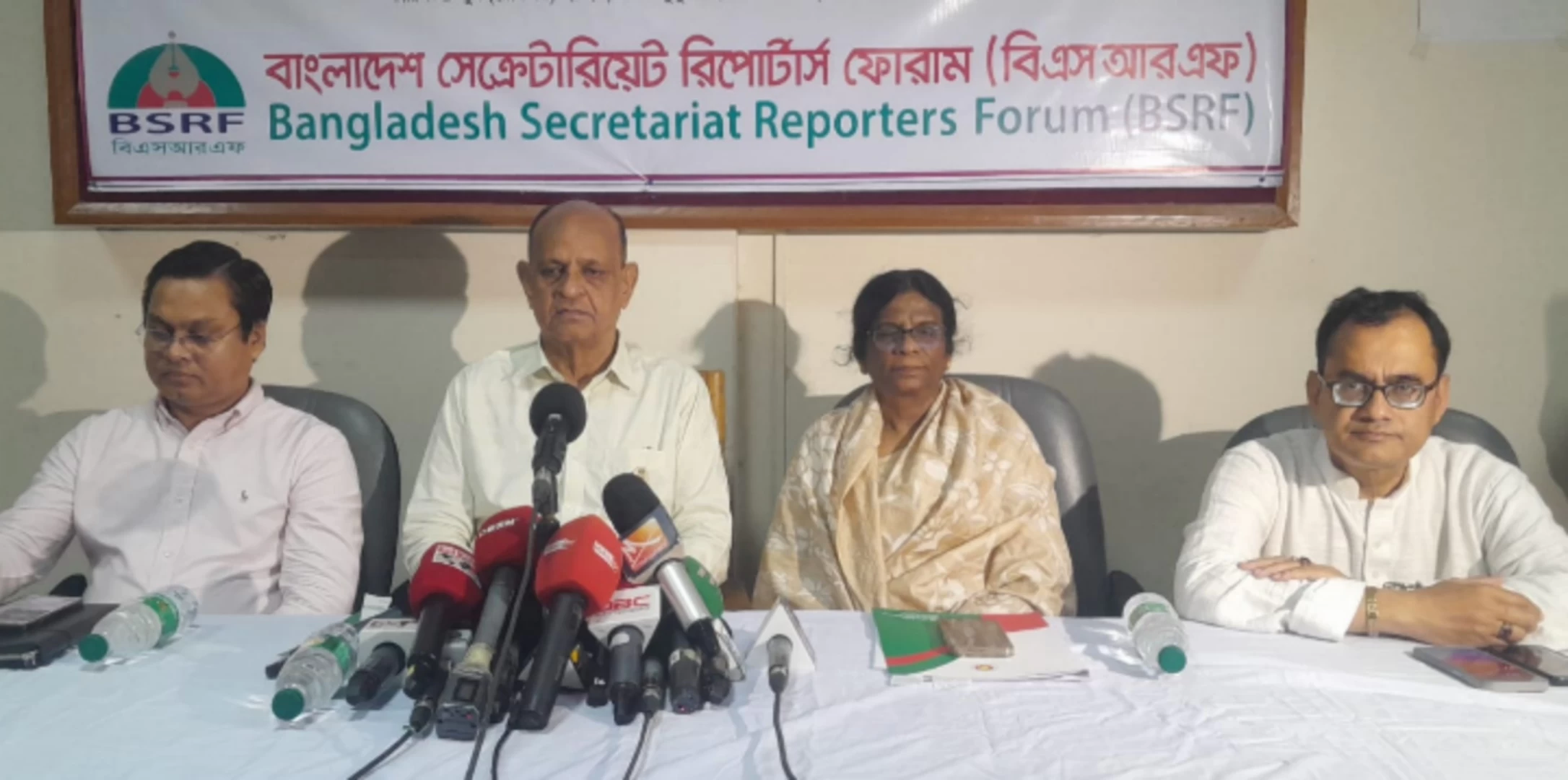 সরকারে বেধে দেয়া দামেই বিক্রি করতে হবে ঔষধ: স্বাস্থ্যমন্ত্রী