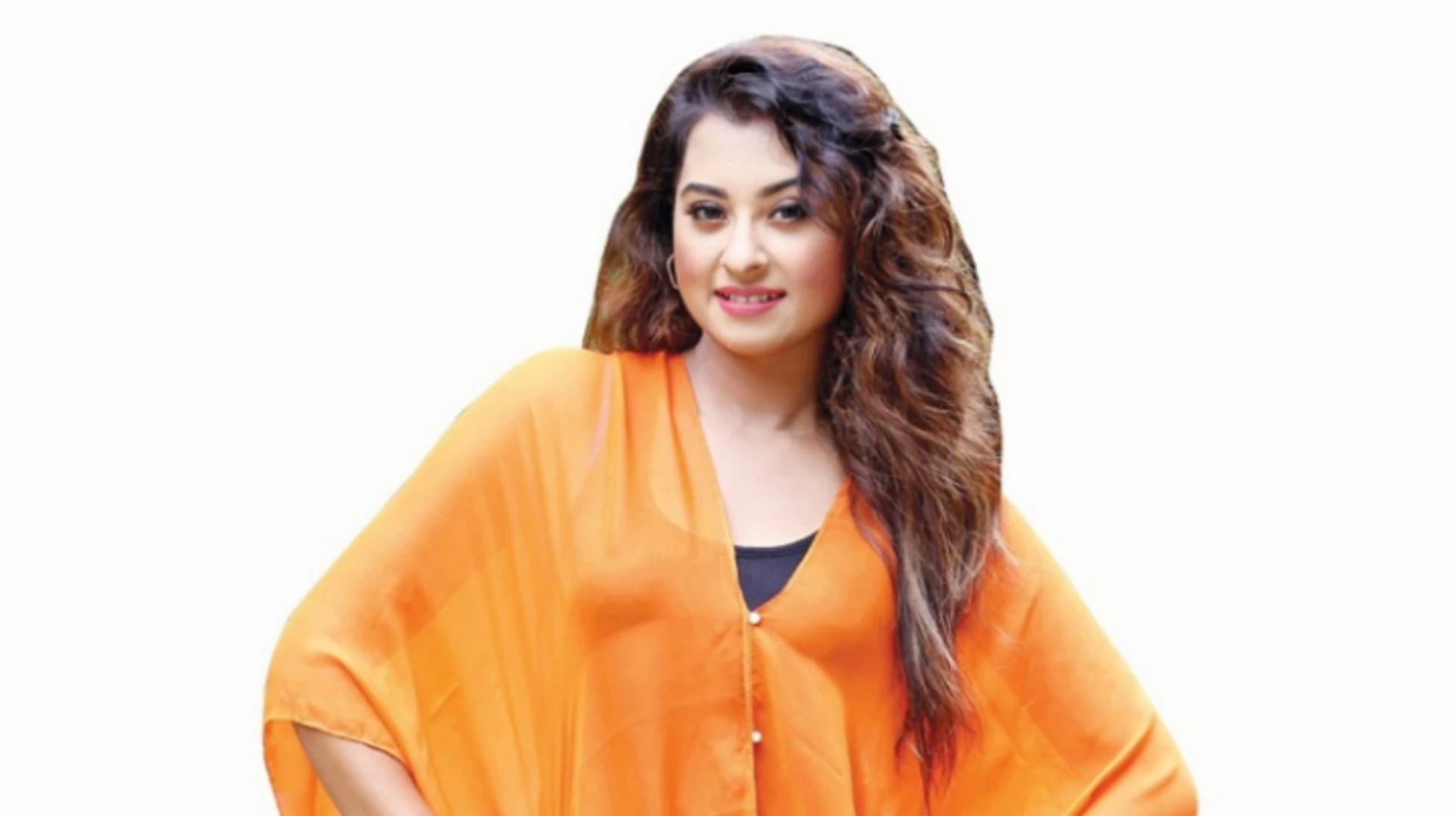 পরপর দুই সিনেমা থেকে বাদ বুবলী