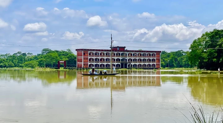 আতঙ্ক কুশিয়ারা তীরে