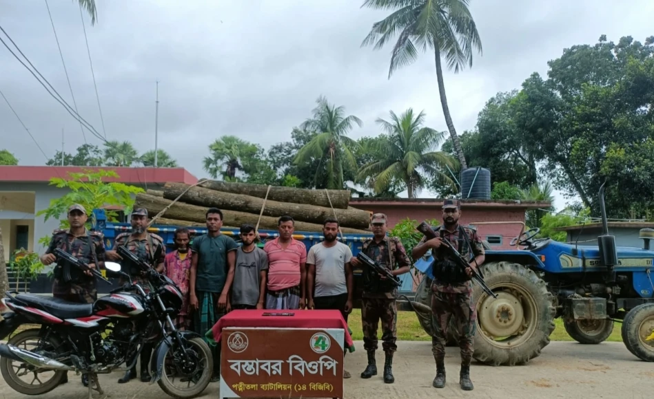 ভারতে পাচারকালে বিজিবির হাতে আটক-৫